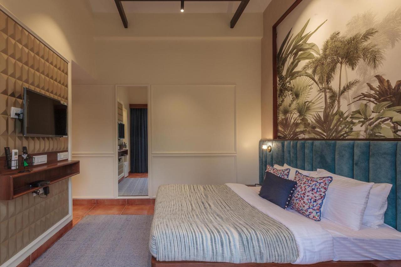 Prism and Palette by Stayvista: Green Oasis with Vibrant Interiors and Leisure Amenities Alibag Exterior photo